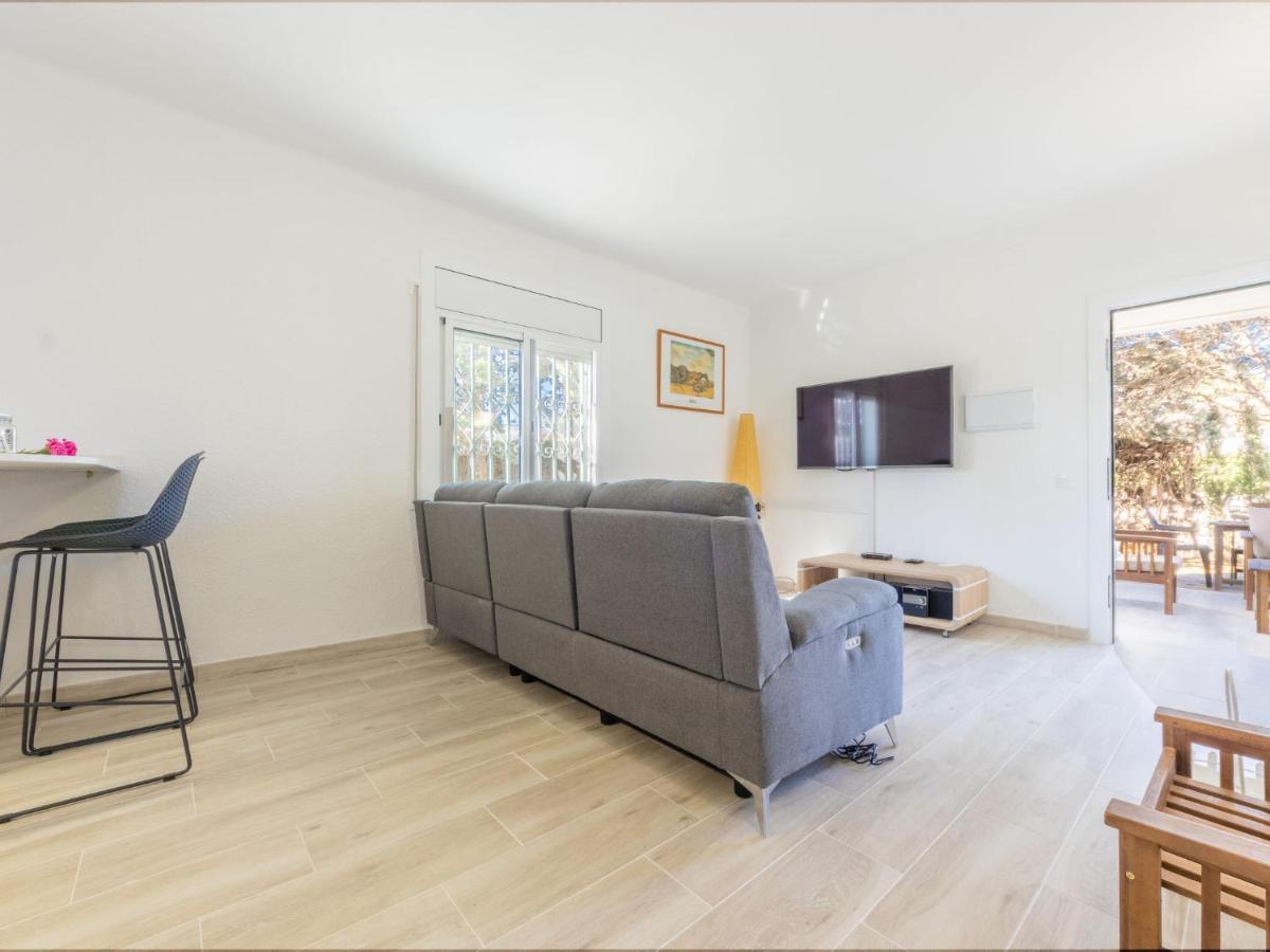 Holiday Home Cornelia Pucho By Interhome กัมบริลส์ ภายนอก รูปภาพ